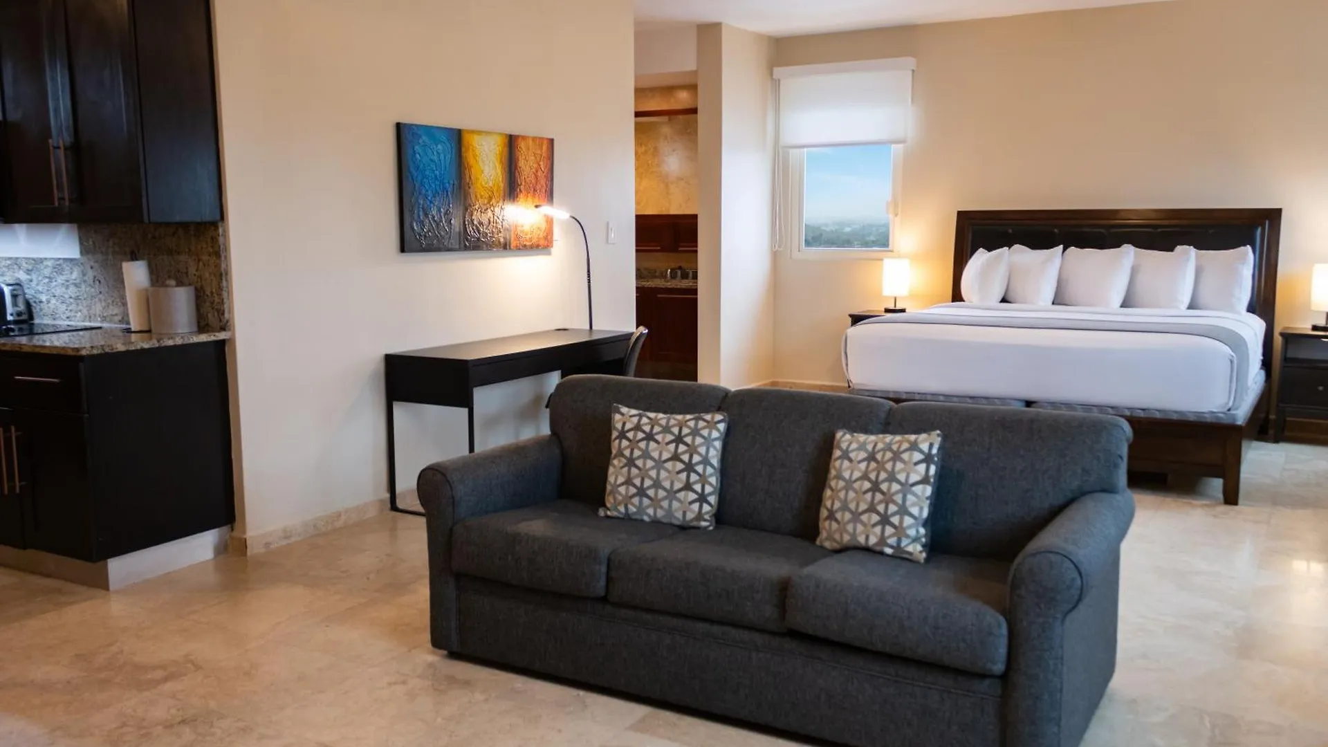 Ciqala Luxury Suites - San Juan Hotel