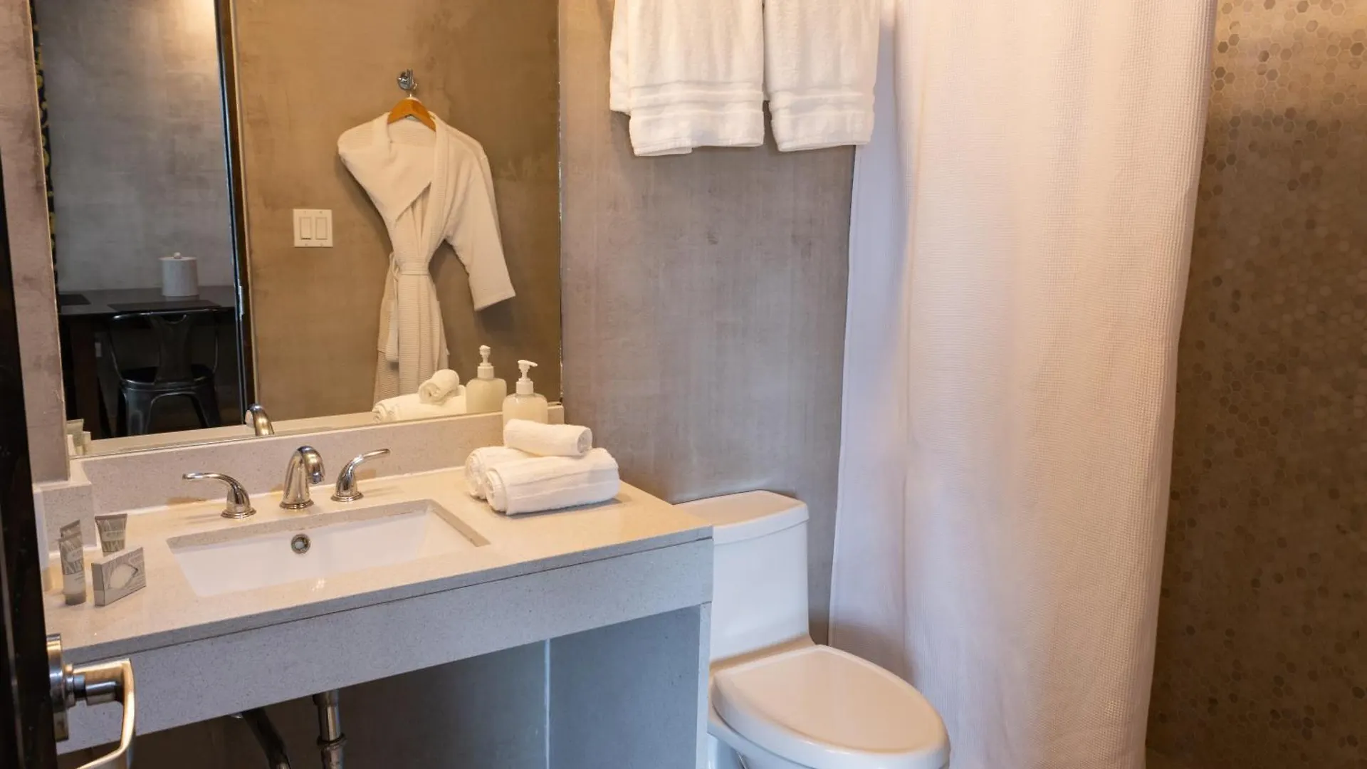 Ciqala Suites Hotel - San Juan