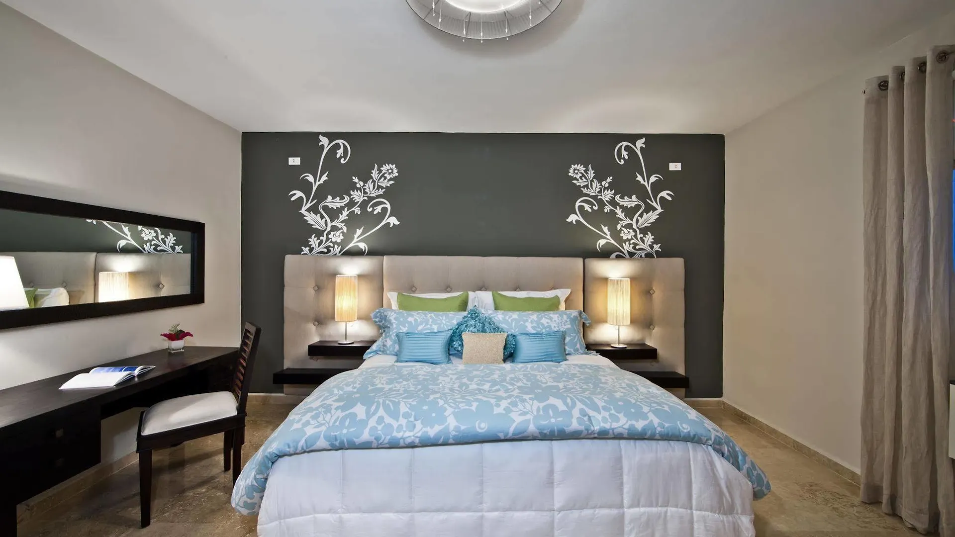 Ciqala Suites Hotel - San Juan 4*,