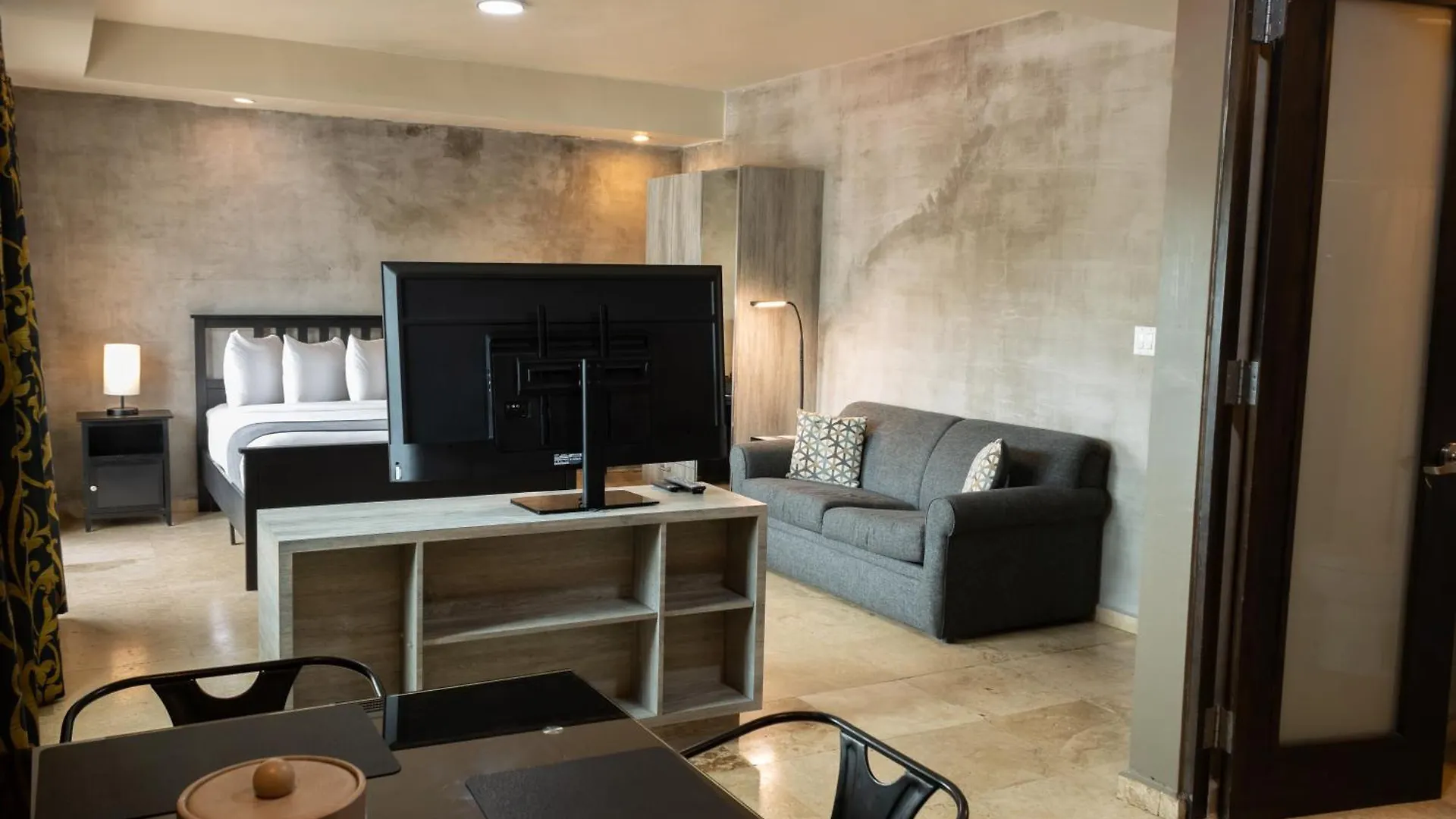 Ciqala Suites Hotel - San Juan